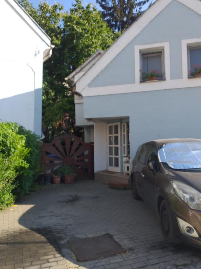 Galeria Villa Veszprém Εξωτερικό φωτογραφία