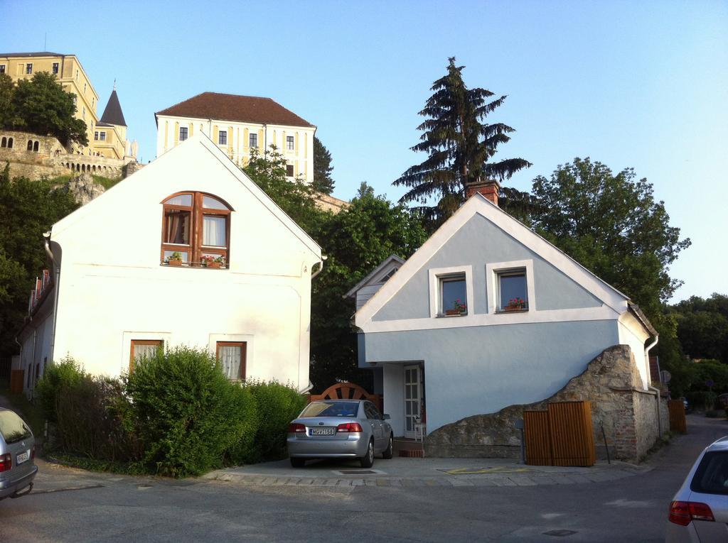 Galeria Villa Veszprém Δωμάτιο φωτογραφία
