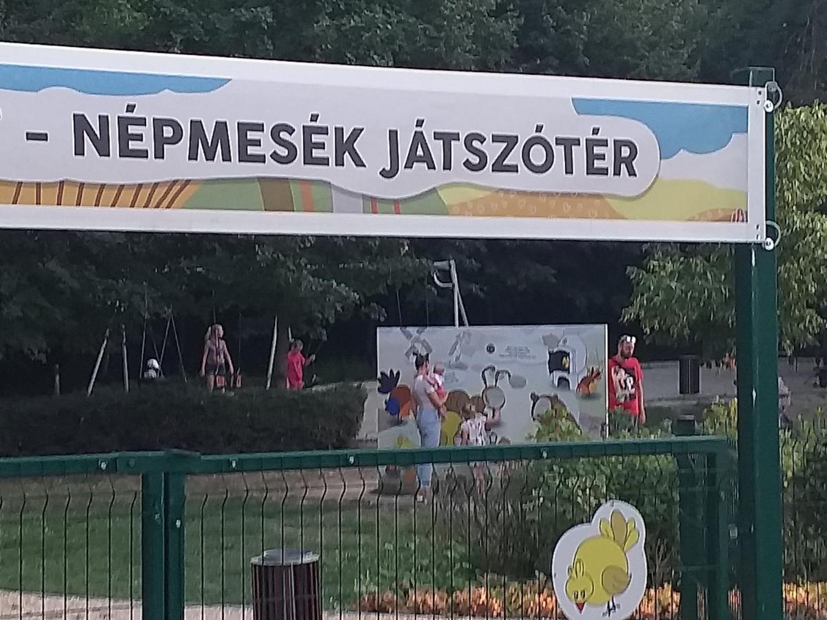 Galeria Villa Veszprém Εξωτερικό φωτογραφία